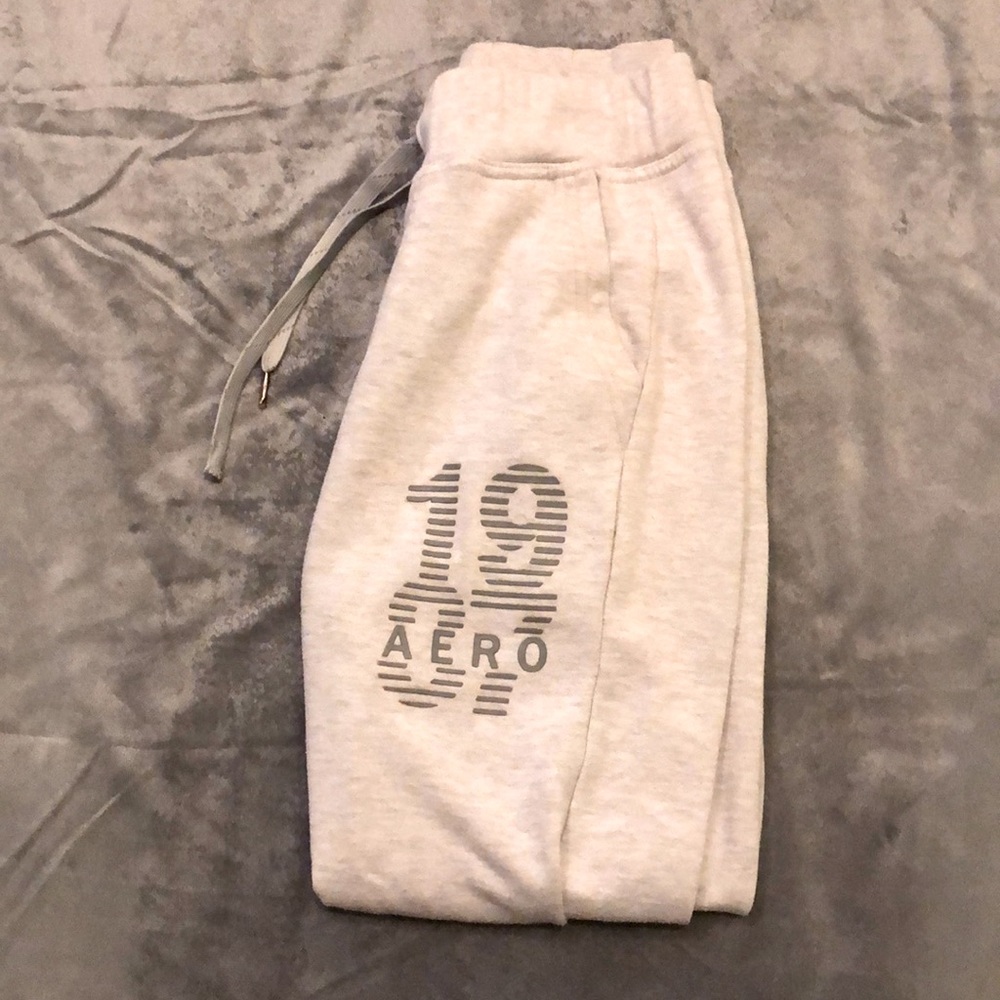 Aeropostale White and Grey Jogger